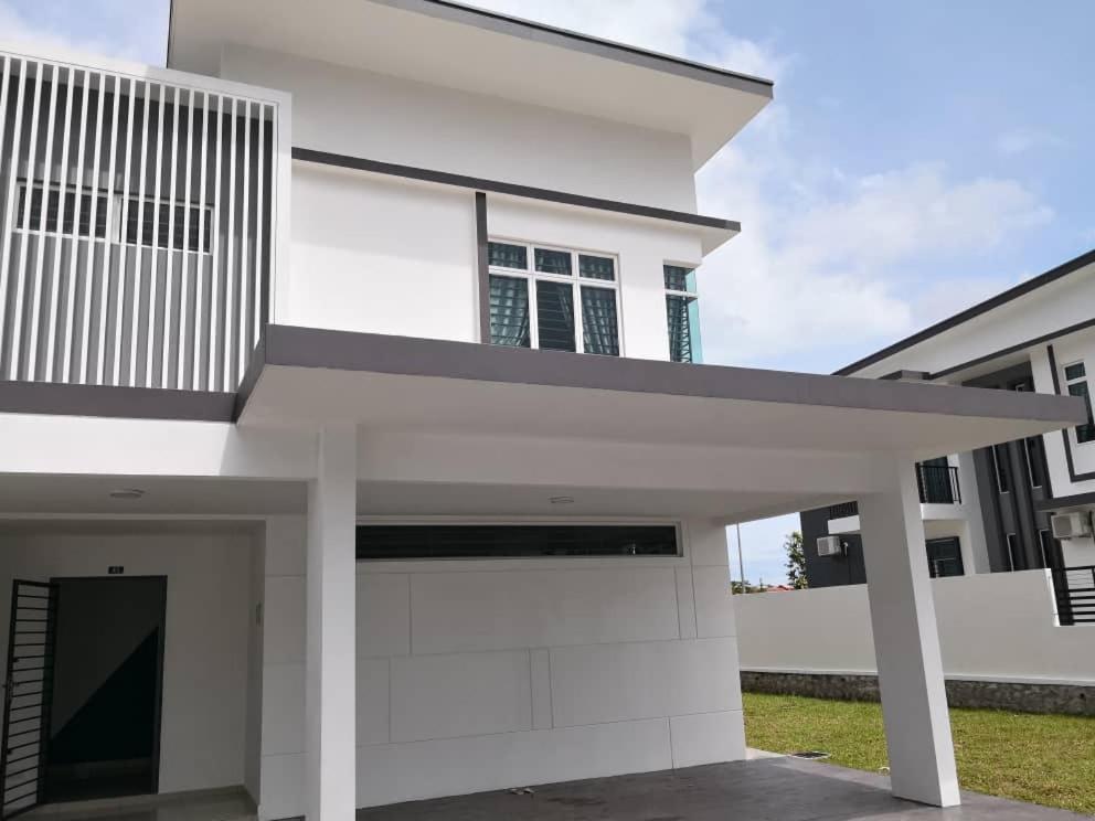 Johor Desaru Beach Semi-D Bungalow Villa Exterior photo